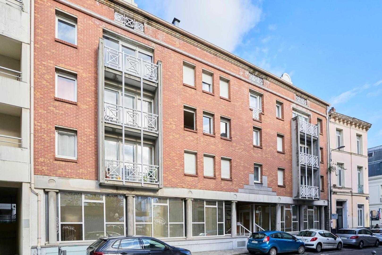 Vieux - Superb Balcony Parking! Apartment *